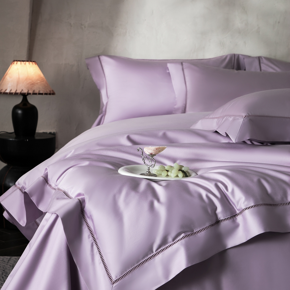 91家纺网 家纺一手货源 找家纺 佳汐蓝家纺 2026新款100支臻棉玲珑系列小镂空款四件套 玲珑-丁香紫