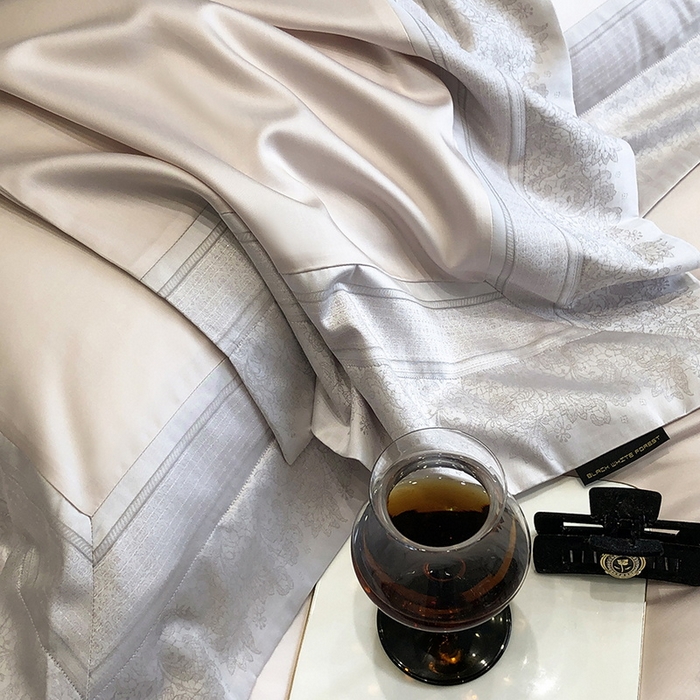 91家纺网 家纺一手货源 找家纺 （总）黑白森林 2026新款高支天丝棉刺绣四件套-伊薇娜