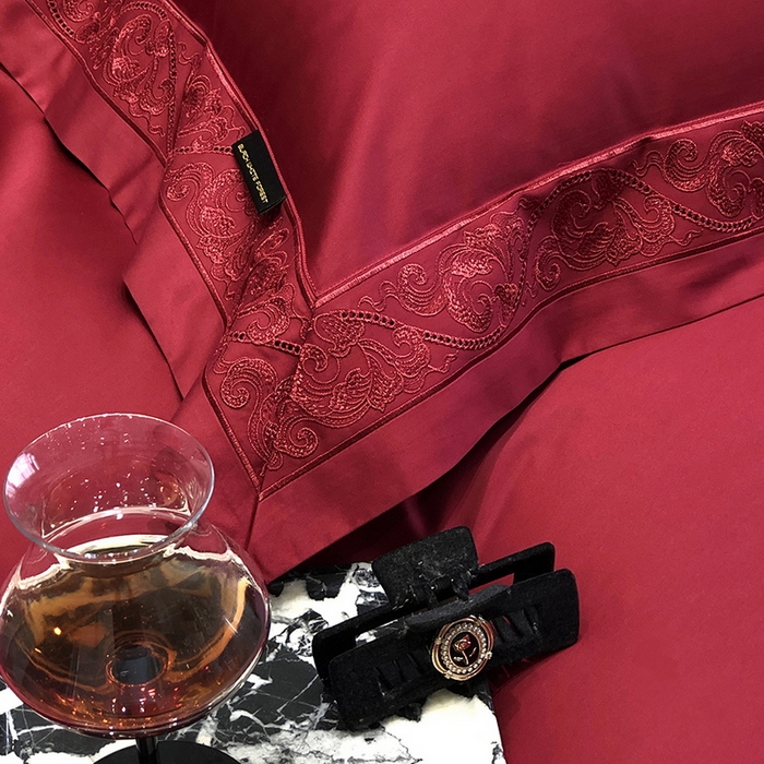 91家纺网 家纺一手货源 找家纺 （总）黑白森林 2026新款匹马棉高定蕾丝大红系列