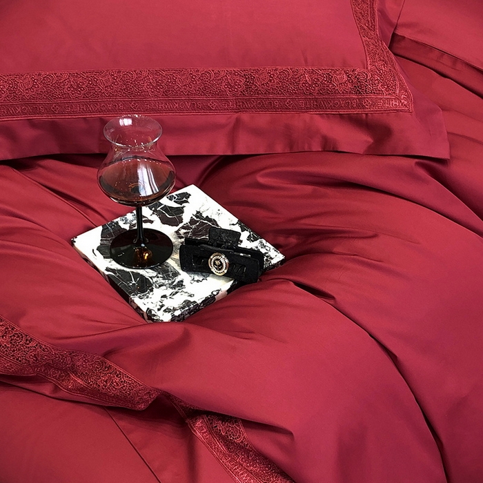 91家纺网 家纺一手货源 找家纺 黑白森林 2026新款匹马棉高定蕾丝大红系列 弗兰纳