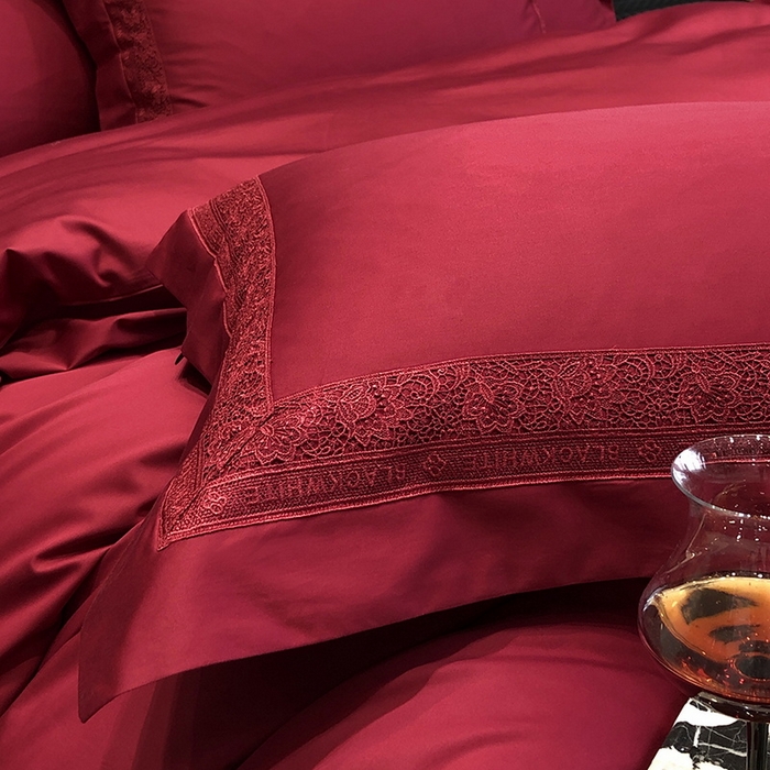 91家纺网 家纺一手货源 找家纺 黑白森林 2026新款匹马棉高定蕾丝大红系列 弗兰纳