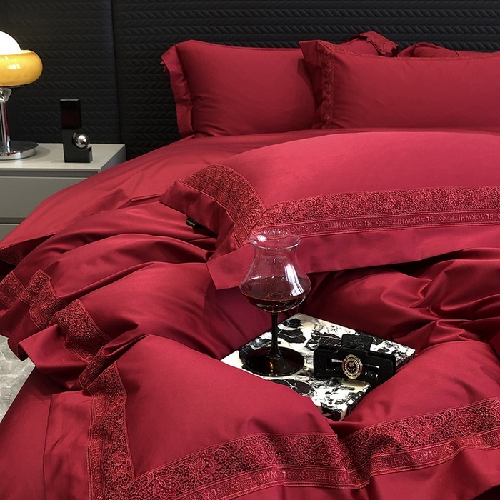 91家纺网 家纺一手货源 找家纺 黑白森林 2026新款匹马棉高定蕾丝大红系列 弗兰纳