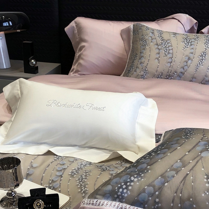 91家纺网 家纺一手货源 找家纺 黑白森林 2026新款轻奢天丝印花四件套 缦禾-灰