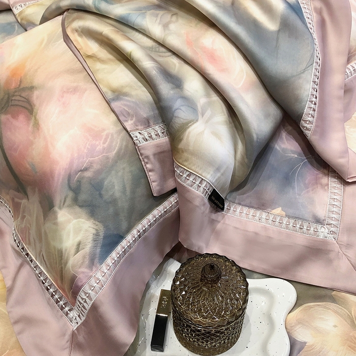 91家纺网 家纺一手货源 找家纺 黑白森林 2026新款轻奢天丝印花四件套 梦境-粉