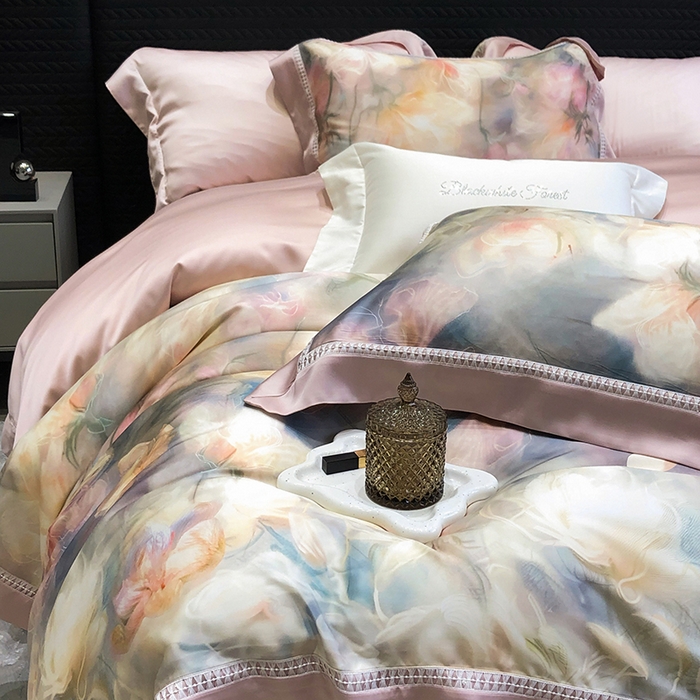 91家纺网 家纺一手货源 找家纺 黑白森林 2026新款轻奢天丝印花四件套 梦境-粉