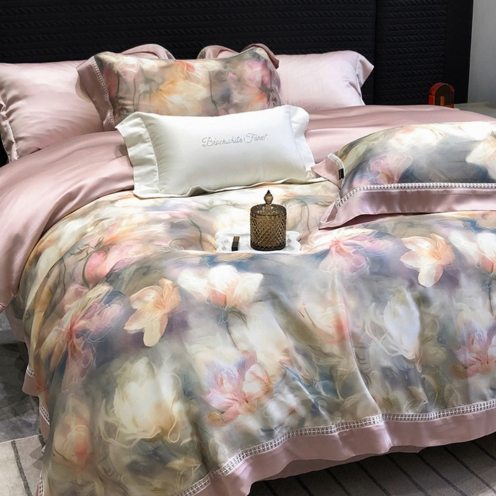 91家纺网 家纺一手货源 找家纺 黑白森林 2026新款轻奢天丝印花四件套 梦境-粉