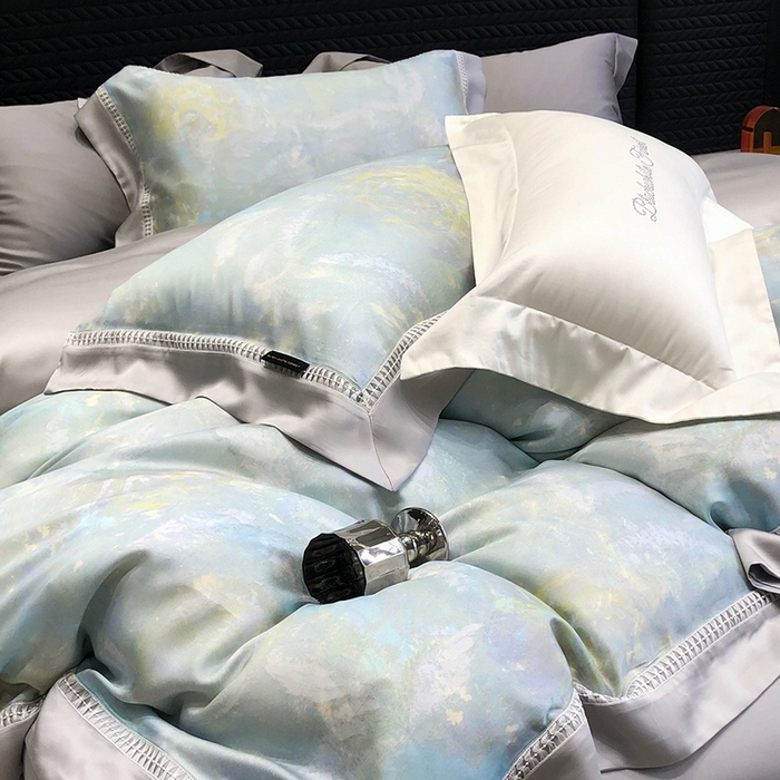 91家纺网 家纺一手货源 找家纺 黑白森林 2026新款轻奢天丝印花四件套 情愫-蓝