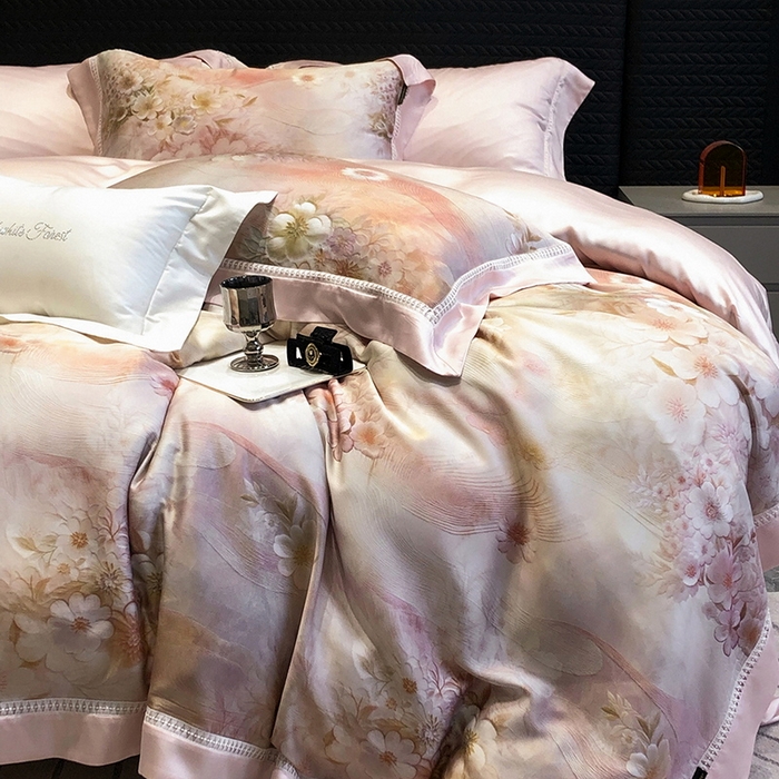 91家纺网 家纺一手货源 找家纺 黑白森林 2026新款轻奢天丝印花四件套 云馥-粉