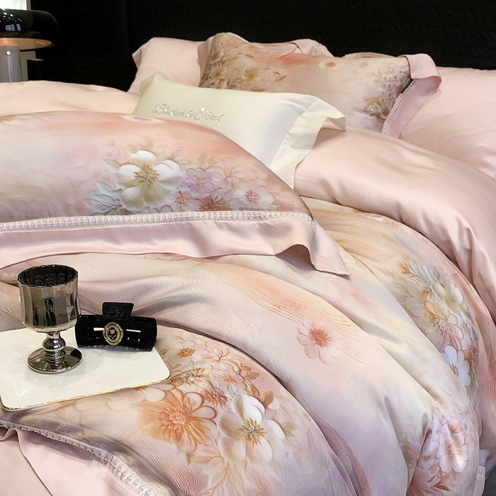 91家纺网 家纺一手货源 找家纺 黑白森林 2026新款轻奢天丝印花四件套 云馥-粉