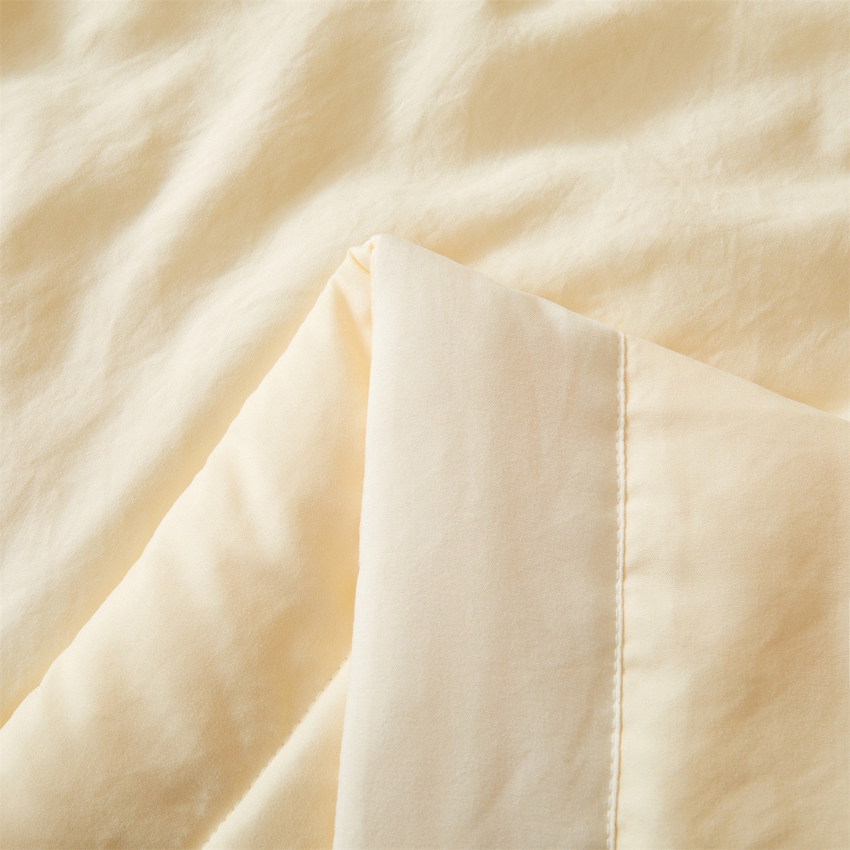 91家纺网 家纺一手货源 找家纺 招财星家纺 2026新款A类凉感竹纤维夏被空调被可机洗水洗夏被单人宿舍薄款被子（带质检报告买家秀） 熊猫-奶油黄