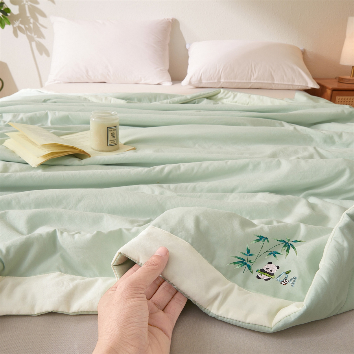 91家纺网 家纺一手货源 找家纺 招财星家纺 2026新款A类凉感竹纤维夏被空调被可机洗水洗夏被单人宿舍薄款被子（带质检报告买家秀） 熊猫-竹绿