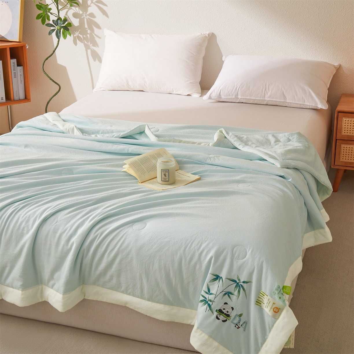 91家纺网 家纺一手货源 找家纺 招财星家纺 2026新款A类凉感竹纤维夏被空调被可机洗水洗夏被单人宿舍薄款被子（带质检报告买家秀） 熊猫-淡水蓝