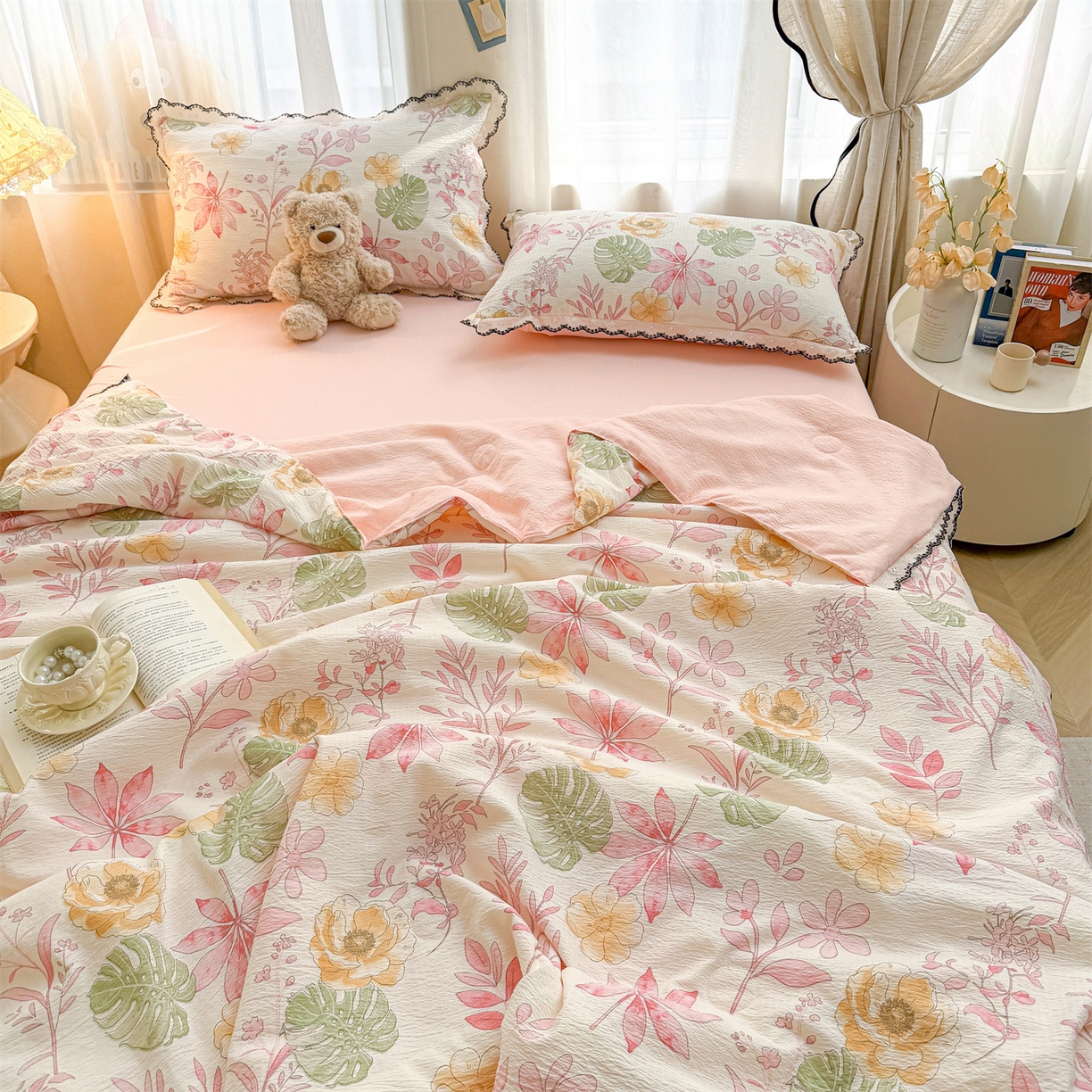 91家纺网 家纺一手货源 找家纺 招财星家纺 2026新款A类全棉花边云感双层纱大豆纤维夏被四件套夏被夏凉被空调被（带质检报告买家秀） 花边款-缤纷花朵