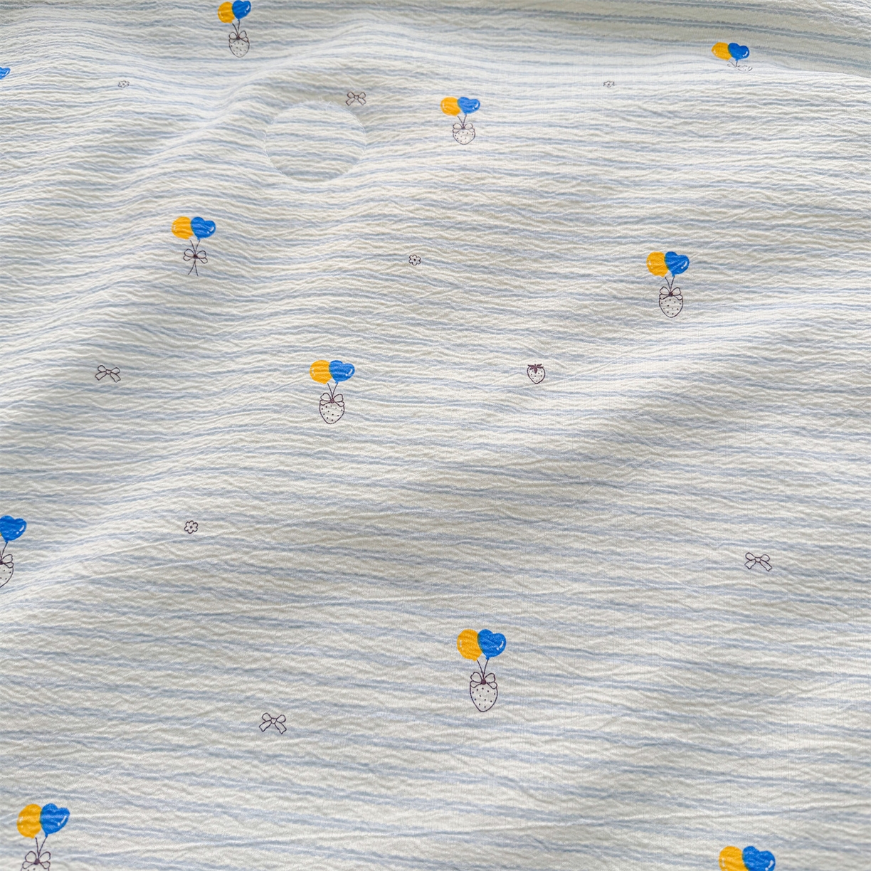 91家纺网 家纺一手货源 找家纺 招财星家纺 2026新款A类全棉花边云感双层纱大豆纤维夏被四件套夏被夏凉被空调被（带质检报告买家秀） 花边款-草莓气球