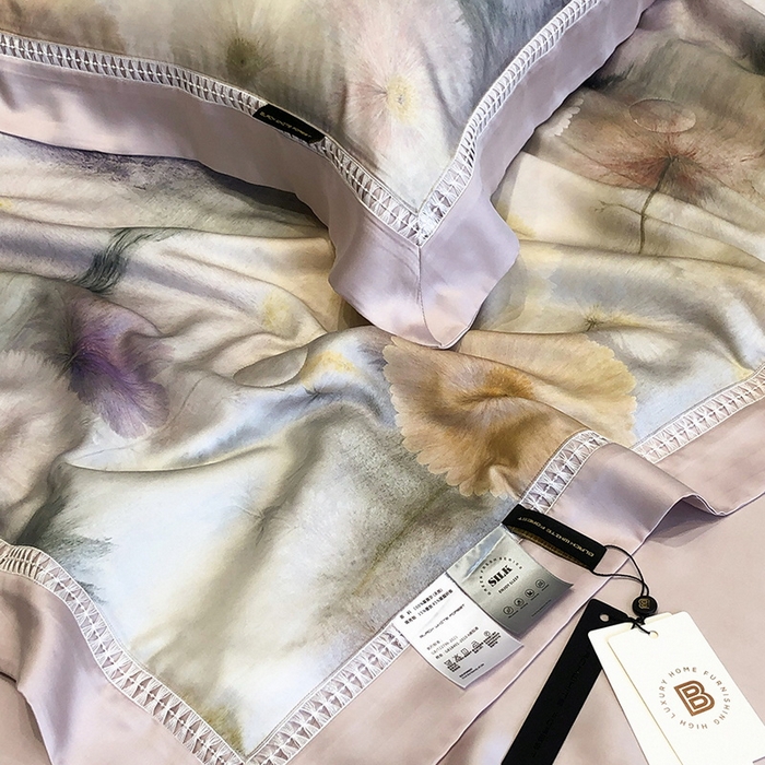 91家纺网 家纺一手货源 找家纺 黑白森林 2026新款天丝印花夏被四件套系列 碧薇-紫