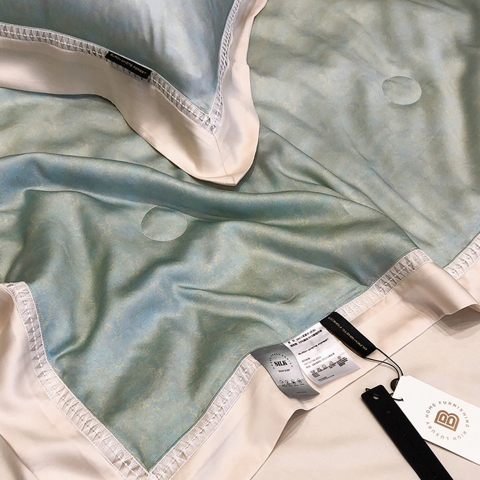 91家纺网 家纺一手货源 找家纺 黑白森林 2026新款天丝印花夏被四件套系列 蒂妮-绿