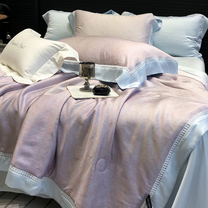 91家纺网 家纺一手货源 找家纺 黑白森林 2026新款天丝印花夏被四件套系列 蒂妮-紫