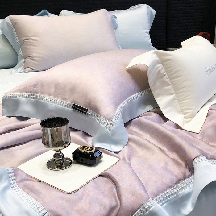 91家纺网 家纺一手货源 找家纺 黑白森林 2026新款天丝印花夏被四件套系列 蒂妮-紫