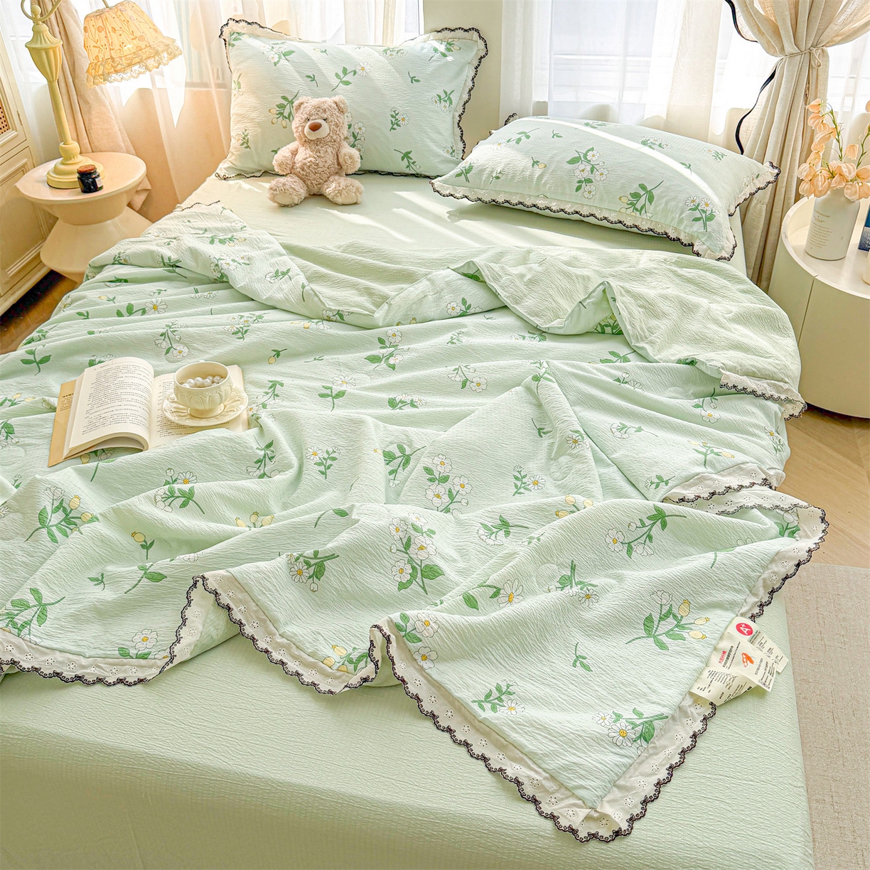 91家纺网 家纺一手货源 找家纺 招财星家纺 2026新款A类全棉花边云感双层纱大豆纤维夏被四件套夏被夏凉被空调被（带质检报告买家秀） 花边款-花季