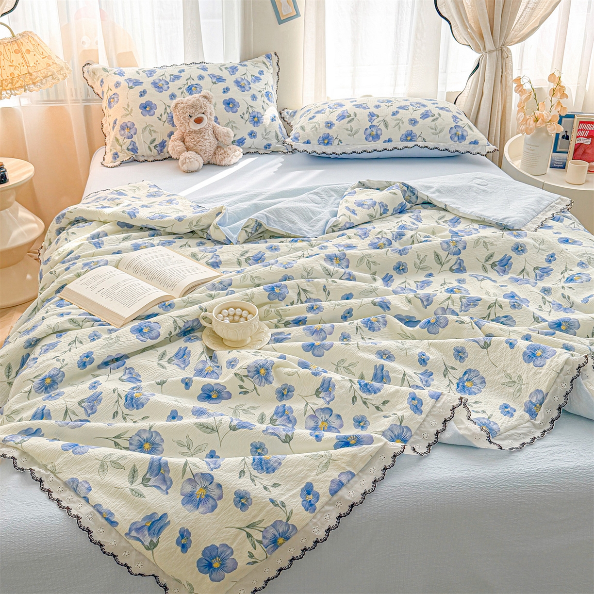 91家纺网 家纺一手货源 找家纺 招财星家纺 2026新款A类全棉花边云感双层纱大豆纤维夏被四件套夏被夏凉被空调被（带质检报告买家秀） 花边款-花语