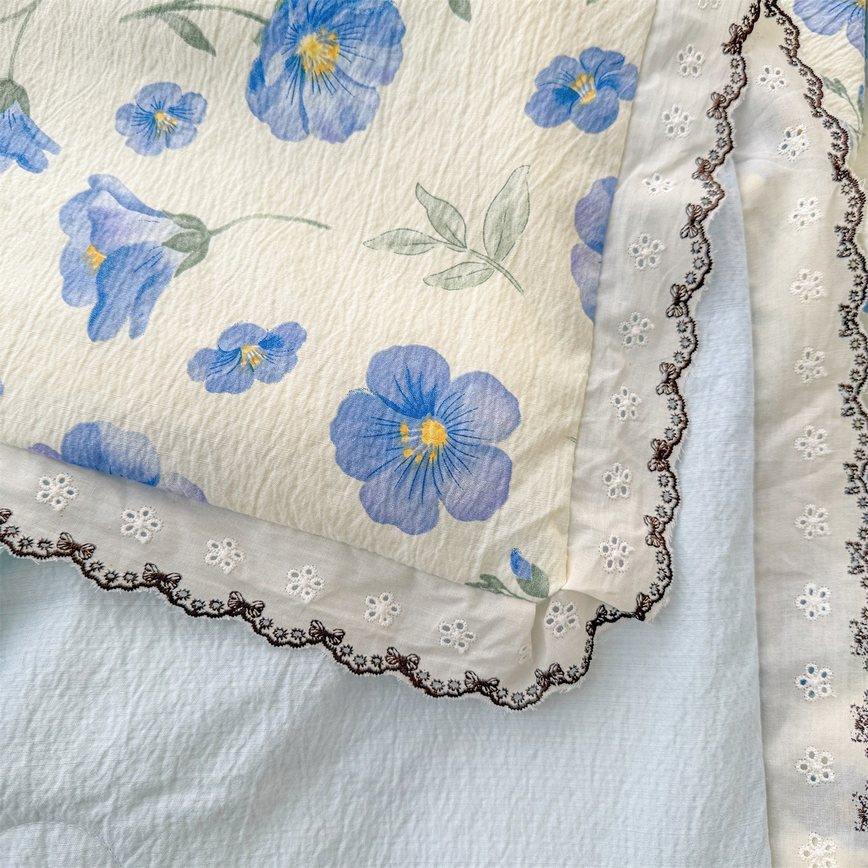 91家纺网 家纺一手货源 找家纺 招财星家纺 2026新款A类全棉花边云感双层纱大豆纤维夏被四件套夏被夏凉被空调被（带质检报告买家秀） 花边款-花语