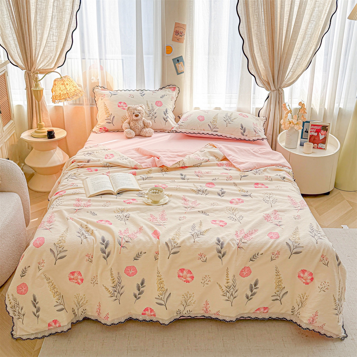 91家纺网 家纺一手货源 找家纺 招财星家纺 2026新款A类全棉花边云感双层纱大豆纤维夏被四件套夏被夏凉被空调被（带质检报告买家秀） 花边款-喇叭花