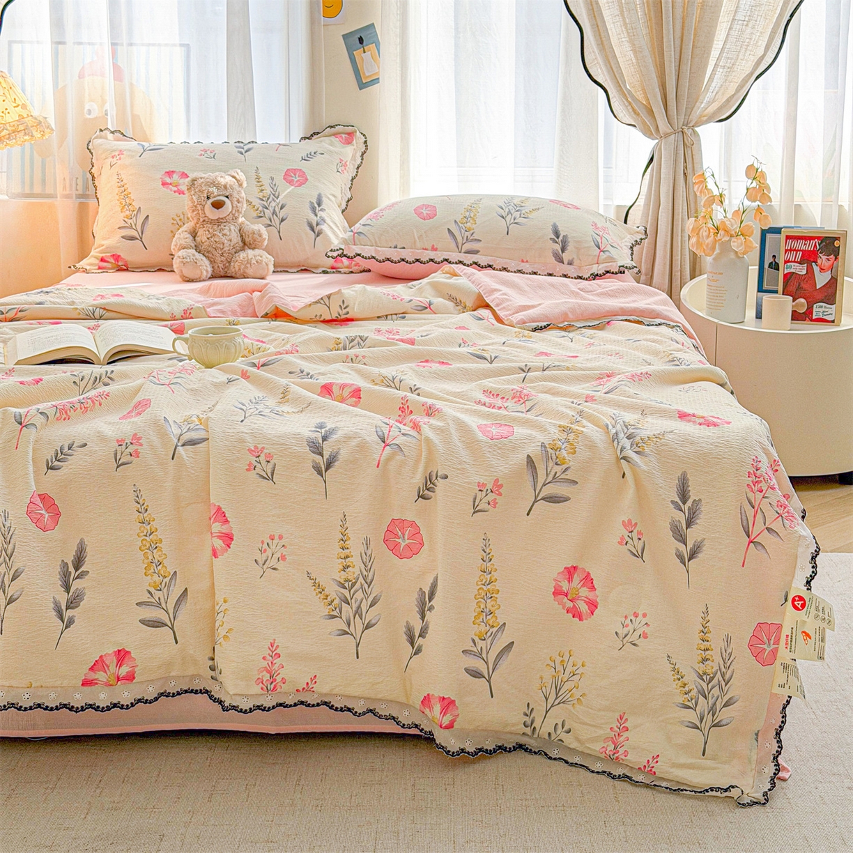 91家纺网 家纺一手货源 找家纺 招财星家纺 2026新款A类全棉花边云感双层纱大豆纤维夏被四件套夏被夏凉被空调被（带质检报告买家秀） 花边款-喇叭花