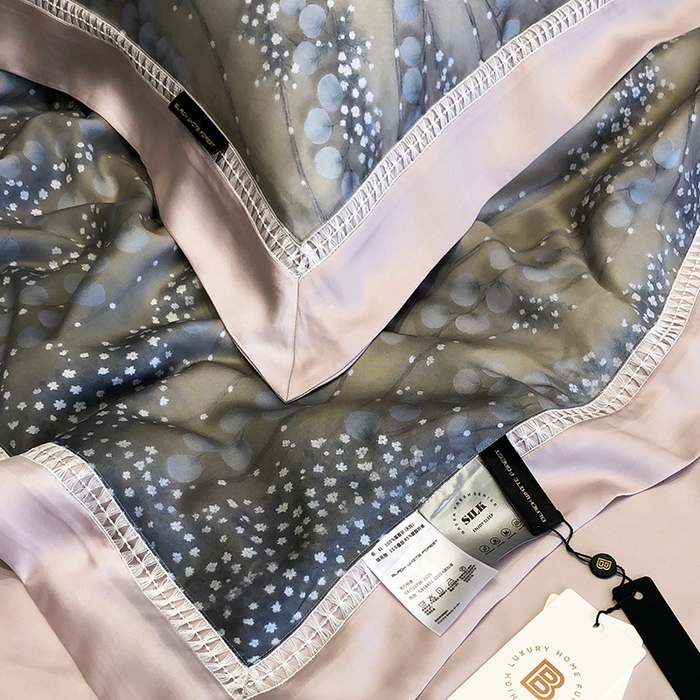 91家纺网 家纺一手货源 找家纺 黑白森林 2026新款天丝印花夏被四件套系列 缦禾-灰