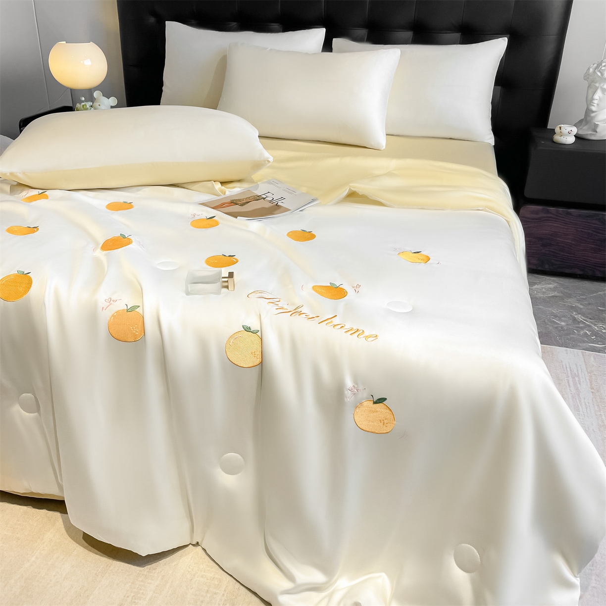 91家纺网 家纺一手货源 找家纺 美澳家纺 2026新款凉感水洗冰丝真丝刺绣双拼单夏被三件套四件套 蜜桔-奶黄