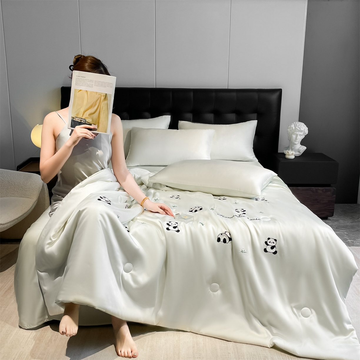 91家纺网 家纺一手货源 找家纺 （总）美澳家纺 2026新款凉感水洗冰丝真丝刺绣双拼单夏被三件套四件套