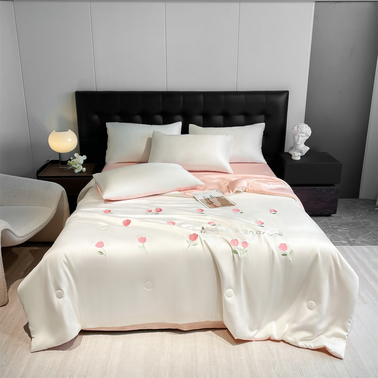 91家纺网 家纺一手货源 找家纺 美澳家纺 2026新款凉感水洗冰丝真丝刺绣双拼单夏被三件套四件套 郁金香-粉