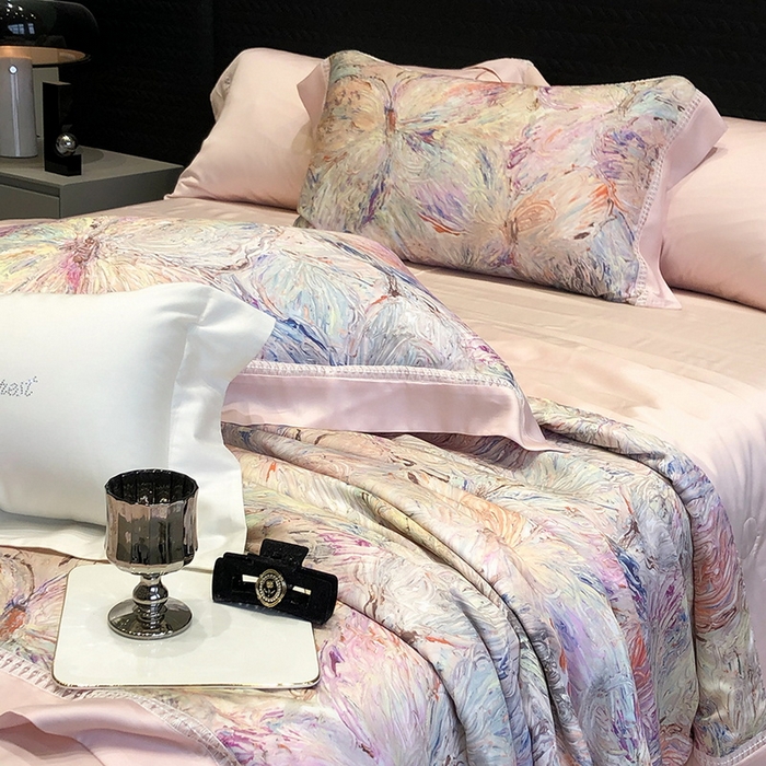 91家纺网 家纺一手货源 找家纺 黑白森林 2026新款天丝印花夏被四件套系列 慕颜