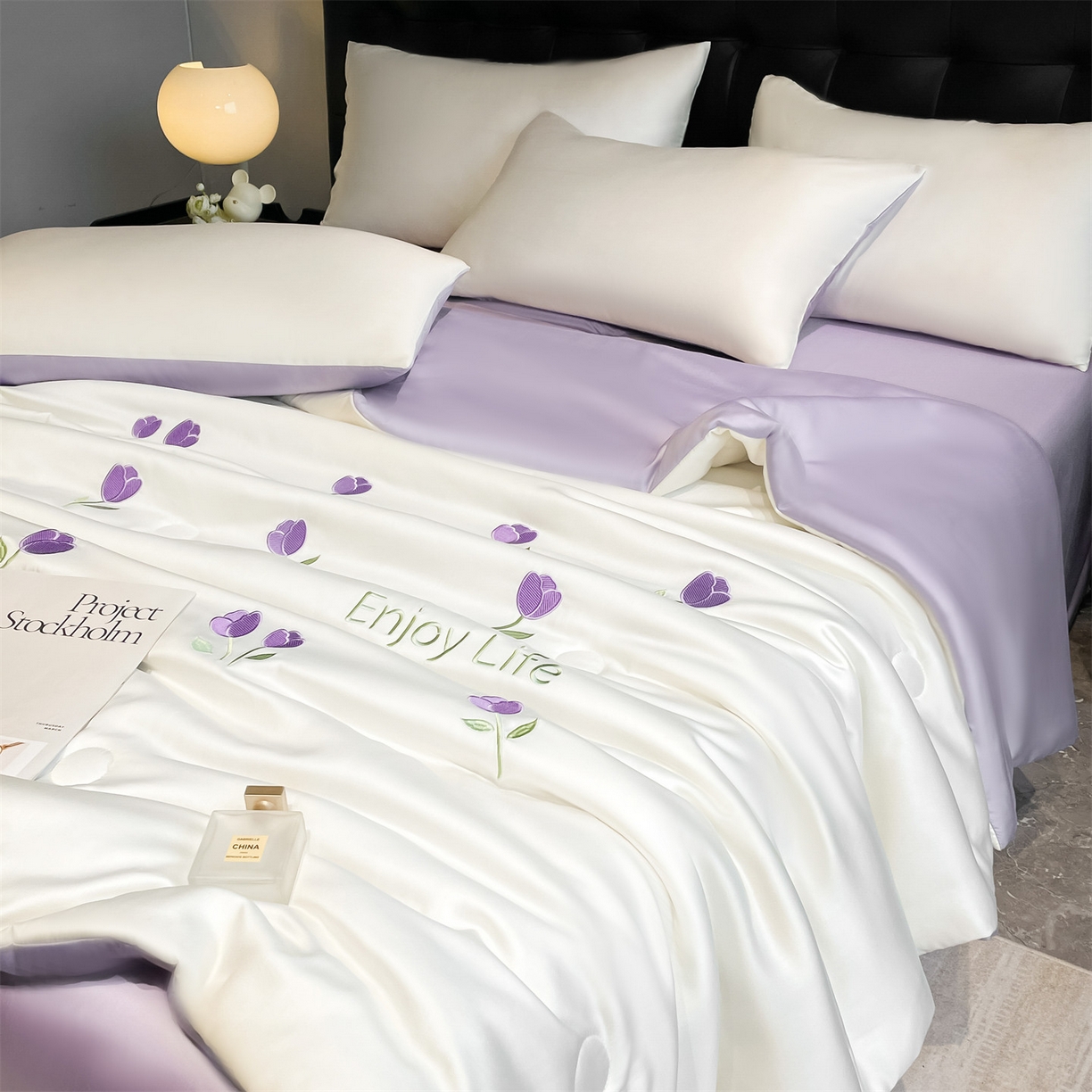 91家纺网 家纺一手货源 找家纺 美澳家纺 2026新款凉感水洗冰丝真丝刺绣双拼单夏被三件套四件套 郁金香-紫