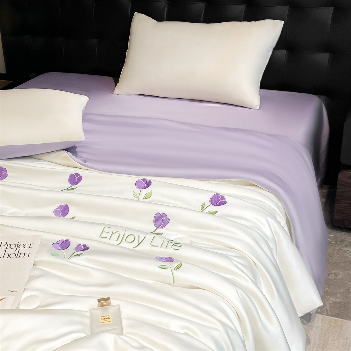 91家纺网 家纺一手货源 找家纺 美澳家纺 2026新款凉感水洗冰丝真丝刺绣双拼单夏被三件套四件套 郁金香-紫