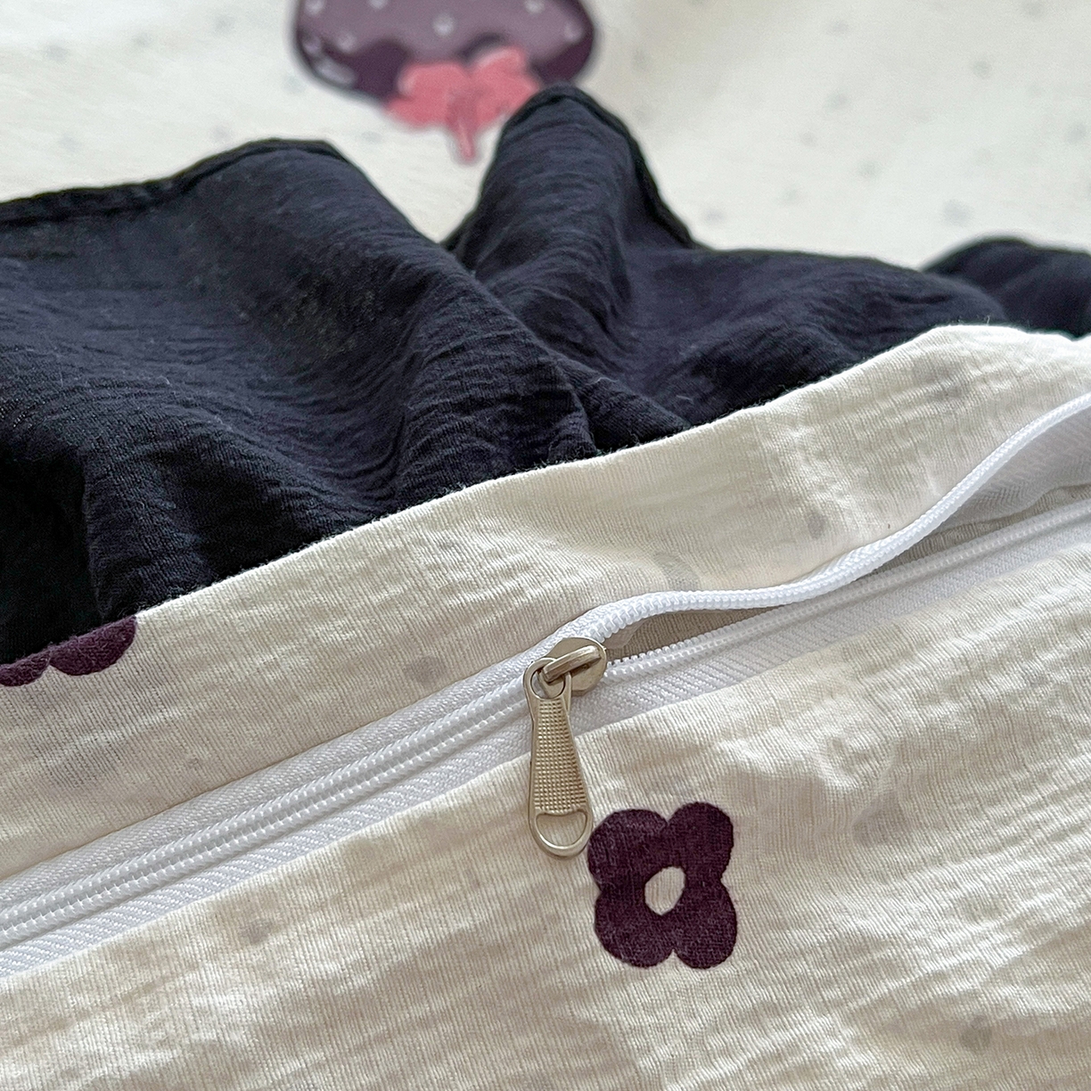 91家纺网 家纺一手货源 找家纺 （总）金梦拉家纺 2026新款皱皱纱泡泡纱法式赫本系列床盖大花边四件套夏被四件套