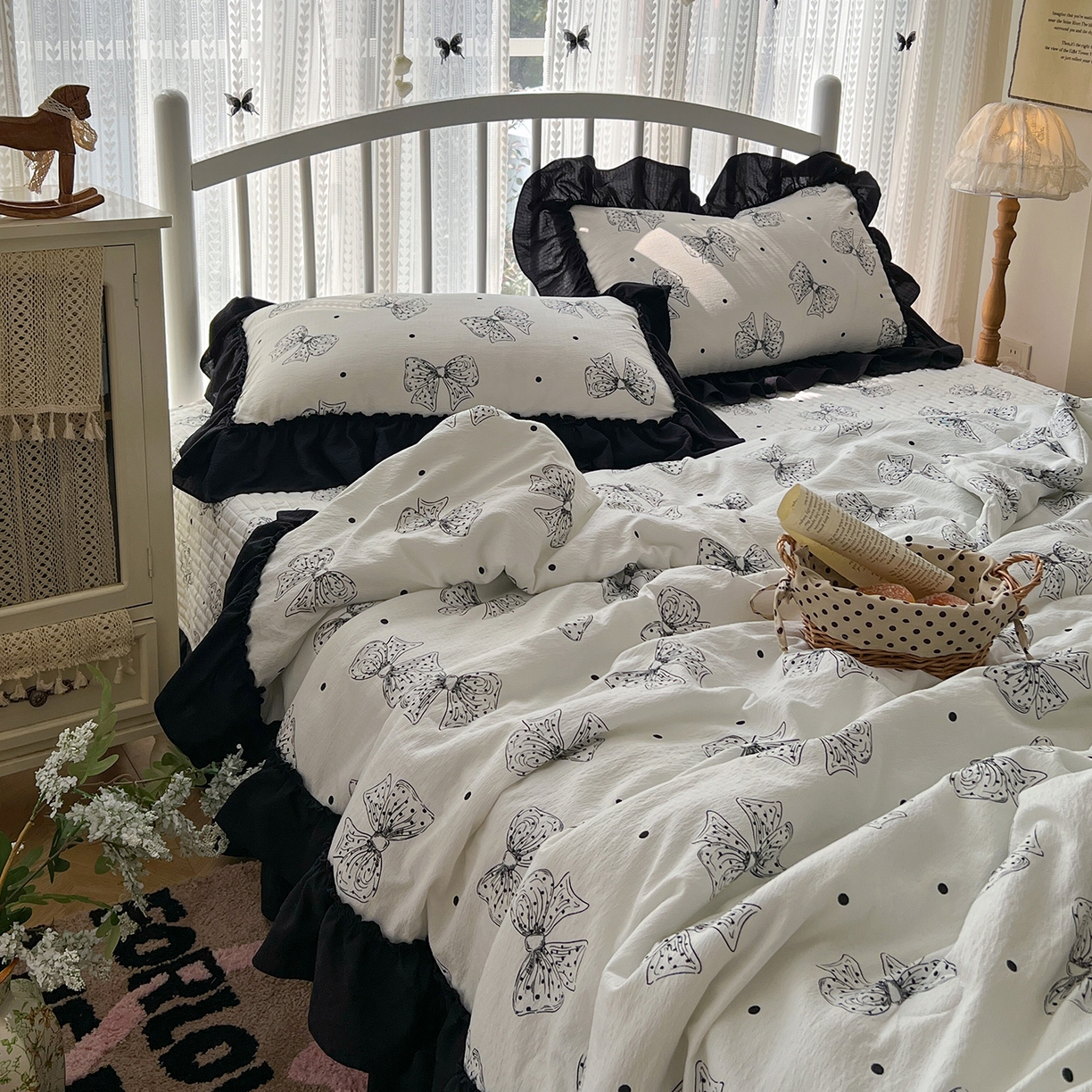 91家纺网 家纺一手货源 找家纺 金梦拉家纺 2026新款皱皱纱泡泡纱法式赫本系列床盖大花边四件套夏被四件套 少女心事