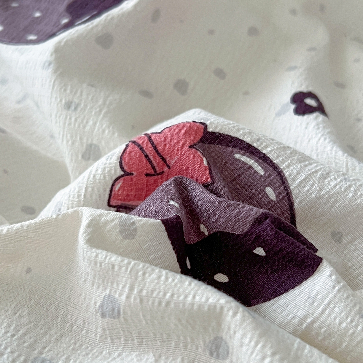 91家纺网 家纺一手货源 找家纺 （总）金梦拉家纺 2026新款皱皱纱泡泡纱法式赫本系列床盖大花边四件套夏被四件套