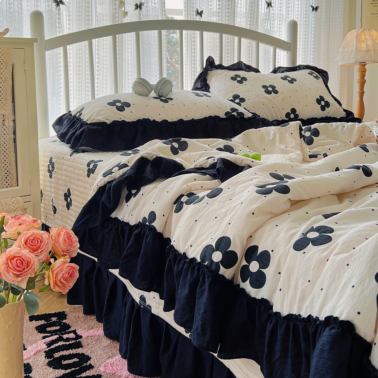 91家纺网 家纺一手货源 找家纺 金梦拉家纺 2026新款皱皱纱泡泡纱法式赫本系列床盖大花边四件套夏被四件套 四叶草