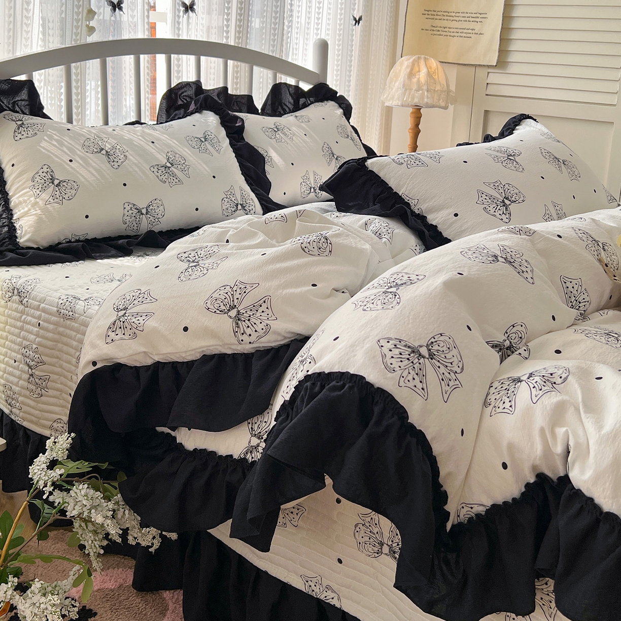 91家纺网 家纺一手货源 找家纺 金梦拉家纺 2026新款皱皱纱泡泡纱法式赫本系列床盖大花边四件套夏被四件套 少女心事