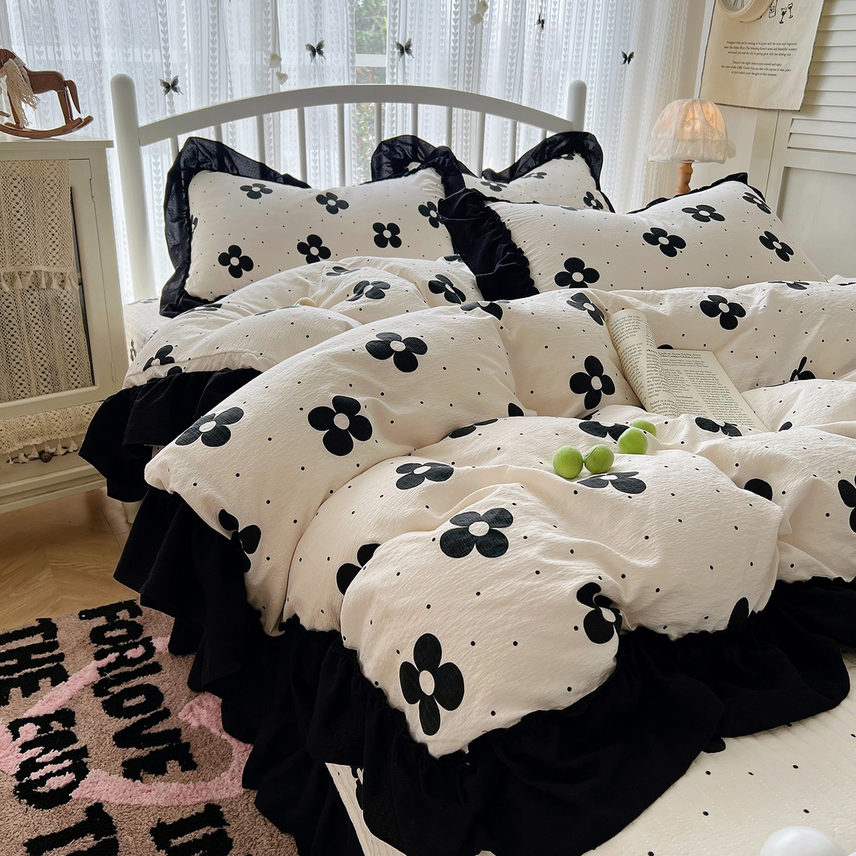 91家纺网 家纺一手货源 找家纺 金梦拉家纺 2026新款皱皱纱泡泡纱法式赫本系列床盖大花边四件套夏被四件套 四叶草