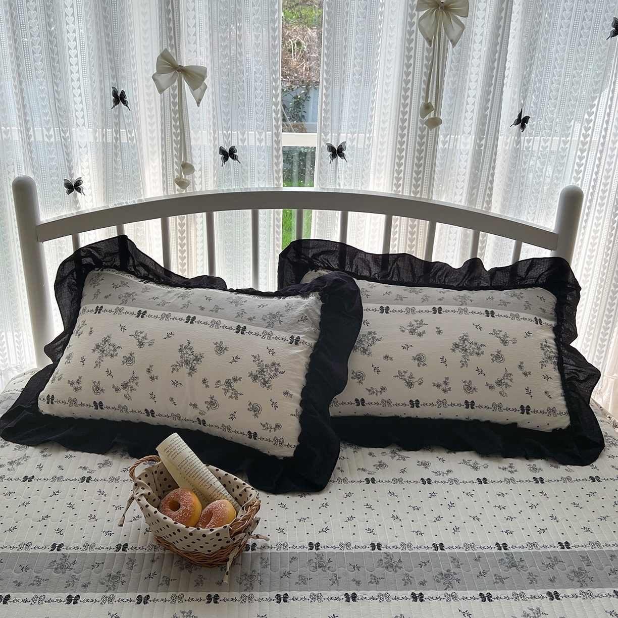 91家纺网 家纺一手货源 找家纺 金梦拉家纺 2026新款皱皱纱泡泡纱法式赫本系列床盖大花边四件套夏被四件套 山樱漫岛