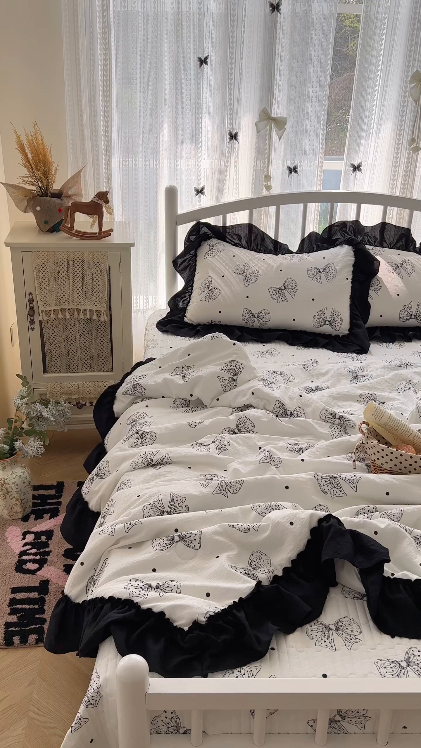 91家纺网 家纺一手货源 找家纺 金梦拉家纺 2026新款皱皱纱泡泡纱法式赫本系列床盖大花边四件套夏被四件套 少女心事