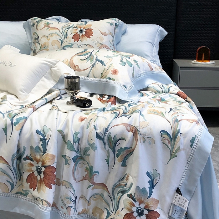 91家纺网 家纺一手货源 找家纺 黑白森林 2026新款天丝印花夏被四件套系列 薇尔-蓝