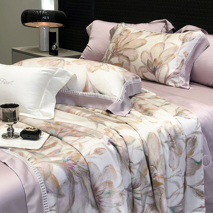 91家纺网 家纺一手货源 找家纺 黑白森林 2026新款天丝印花夏被四件套系列 未央-紫