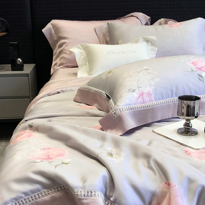 91家纺网 家纺一手货源 找家纺 黑白森林 2026新款天丝印花夏被四件套系列 邂逅-灰