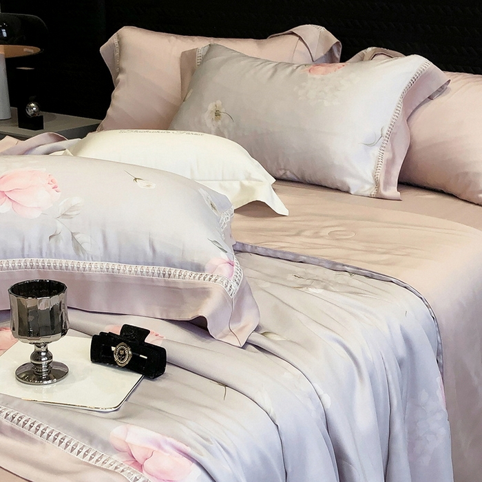 91家纺网 家纺一手货源 找家纺 黑白森林 2026新款天丝印花夏被四件套系列 邂逅-灰