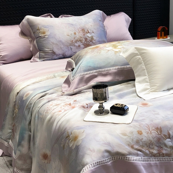 91家纺网 家纺一手货源 找家纺 黑白森林 2026新款天丝印花夏被四件套系列 云馥-紫