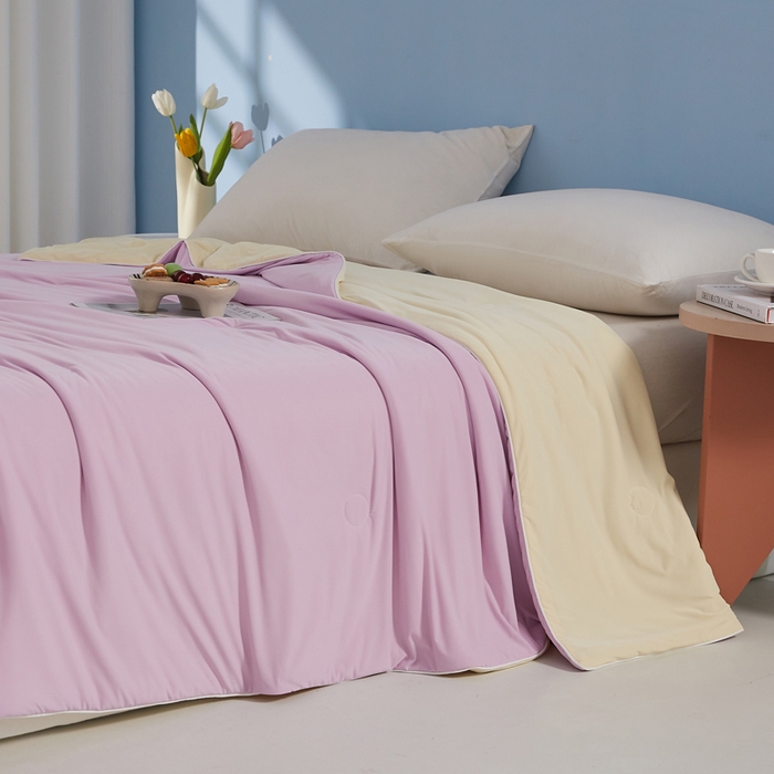 91家纺网 家纺一手货源 找家纺 蓝冰家纺 2026新款凉感高密度空调被夏被 淡紫色