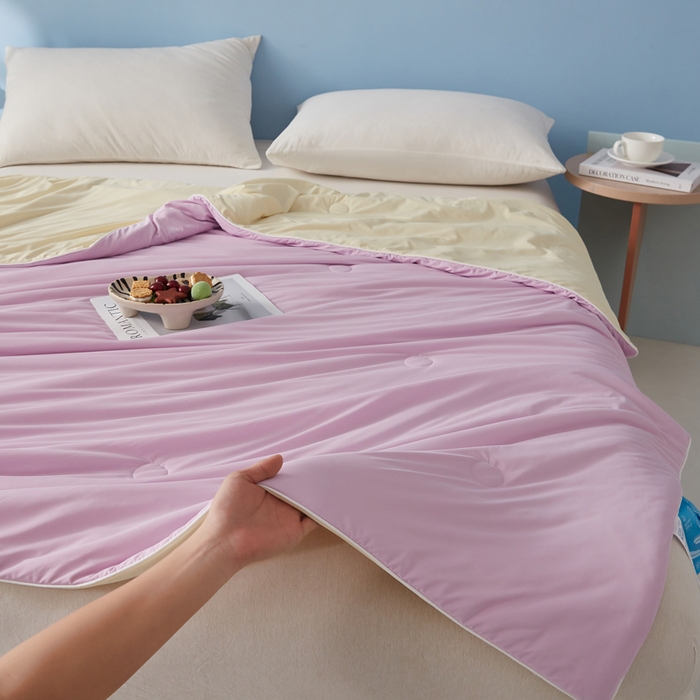 91家纺网 家纺一手货源 找家纺 蓝冰家纺 2026新款凉感高密度空调被夏被 淡紫色