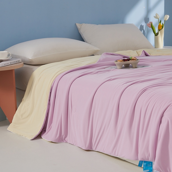 91家纺网 家纺一手货源 找家纺 蓝冰家纺 2026新款凉感高密度空调被夏被 淡紫色